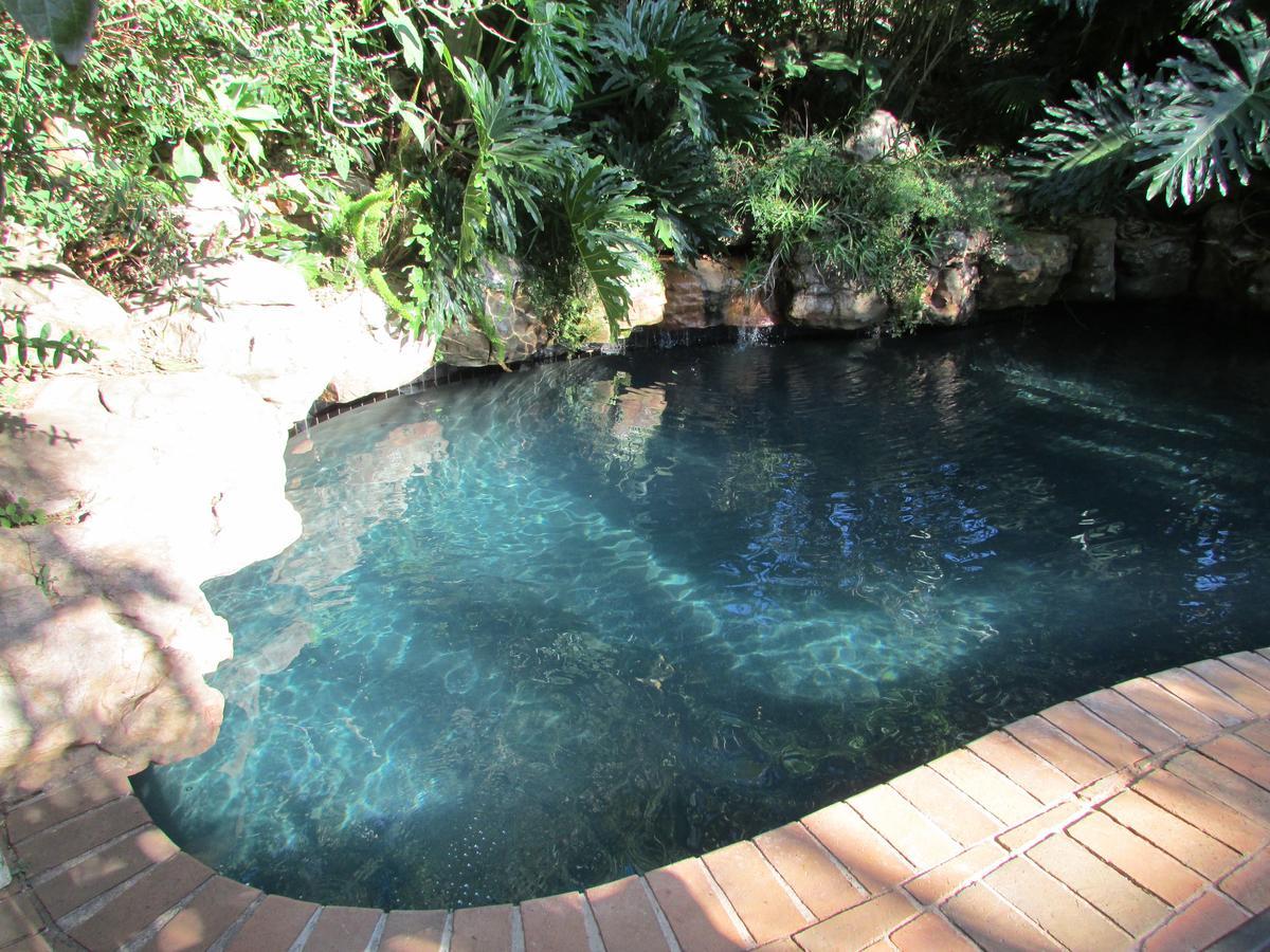 Bancroft B&B Hilton Bagian luar foto